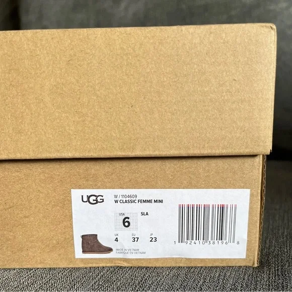 UGG Classic Femme Miniwedge Boots in Brown Size UK 4 (USA 6) NEW/NEVER WORN - Picture 7 of 8